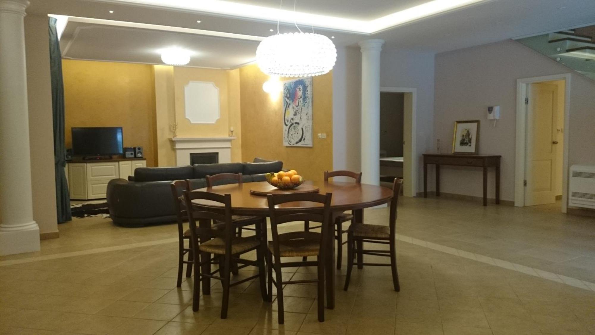 Villa Elizabeth,斯拉诺 外观 照片